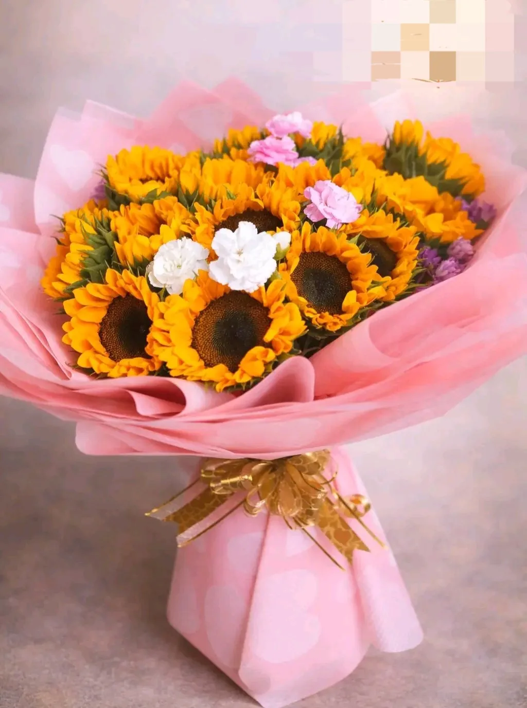 Ramo Golden Love
